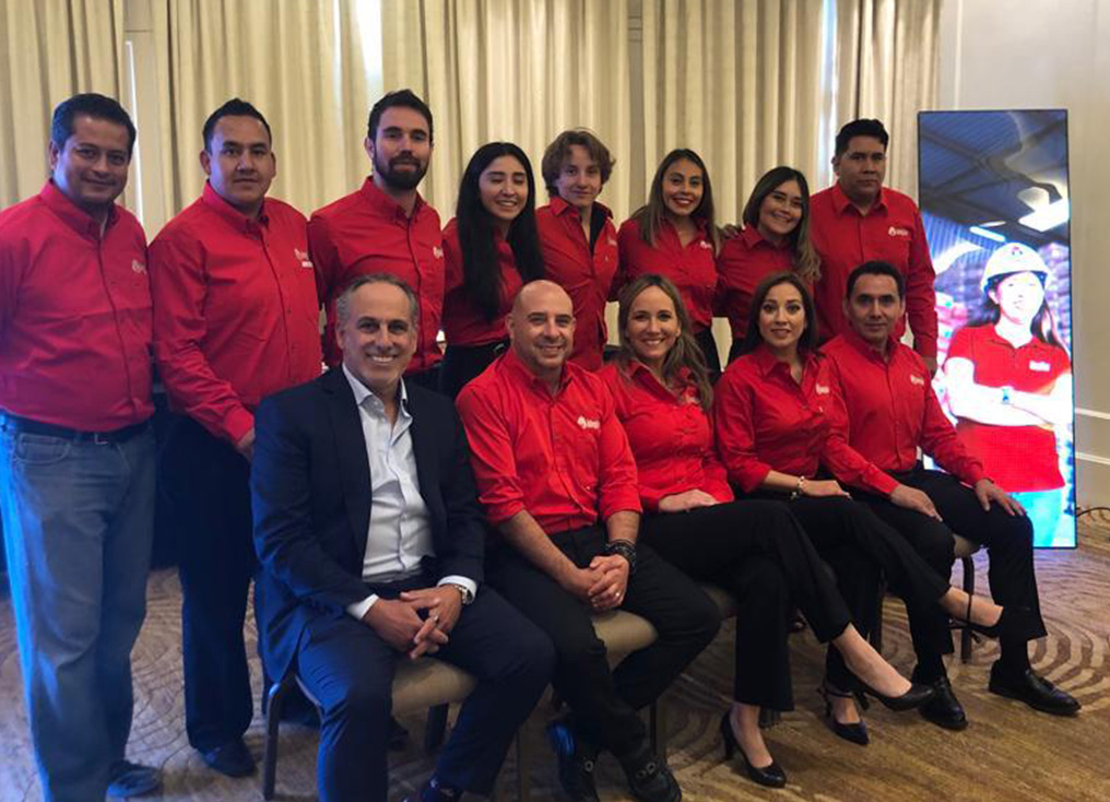 KingCon realiza presentación oficial ante aliados estratégicos y medios de comunicación, destacando su visión innovadora en el sector de la construcción